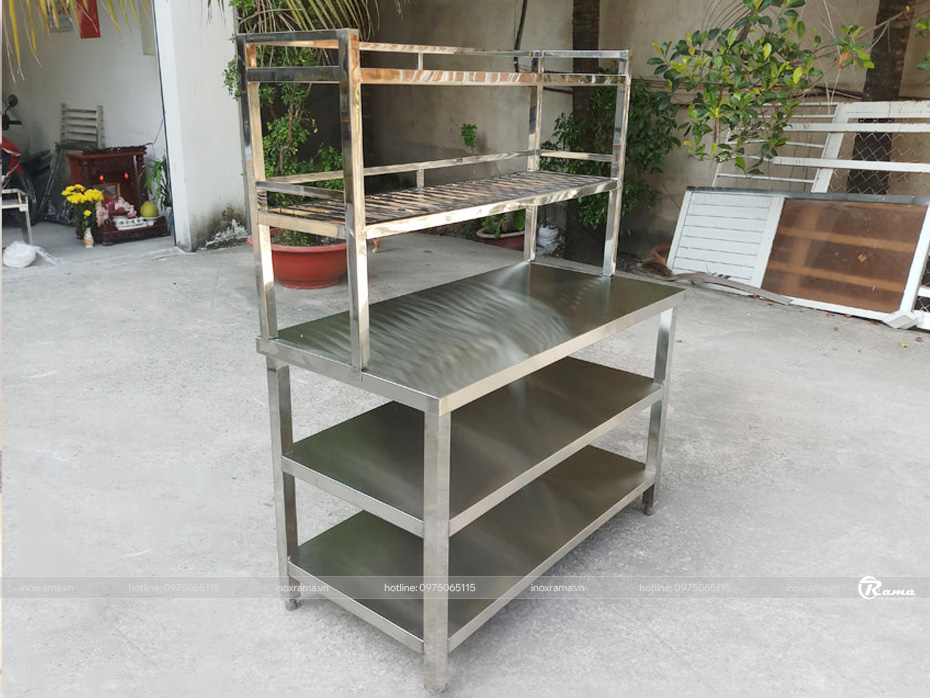 Bàn thao tác inox 3 tầng