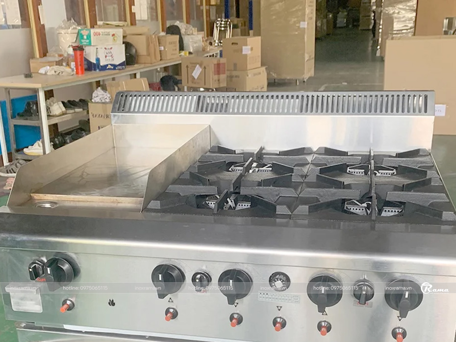 Bếp âu 4 họng có chiên phẳng Berjaya OB4GG1B-17