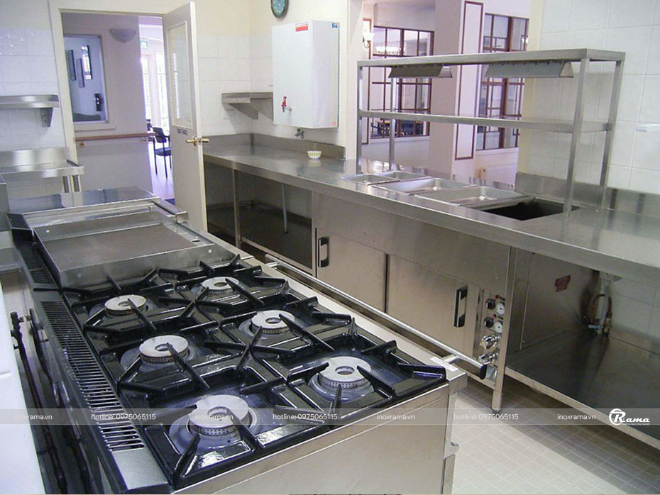 Bếp âu 6 họng chân đứng Berjaya OB6FS-17