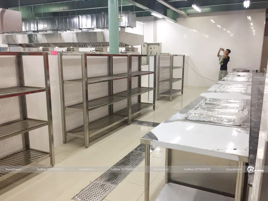 Kệ nan inox 4 tầng