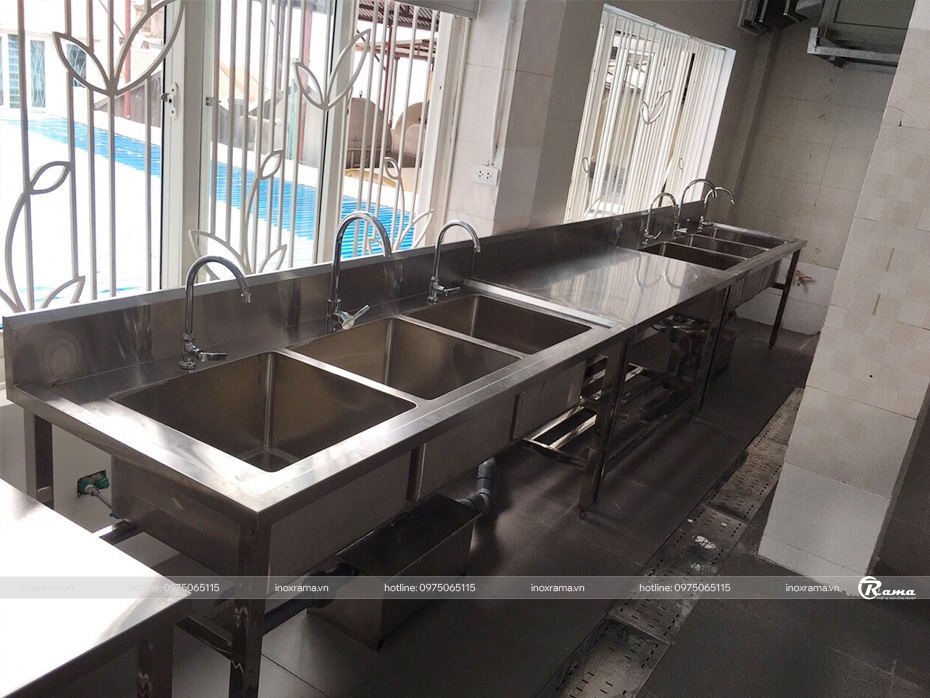 Hoàn thiện lắp đặt hệ thống bếp công nghiệp cho trường học tại Đống Đa, Hà Nội